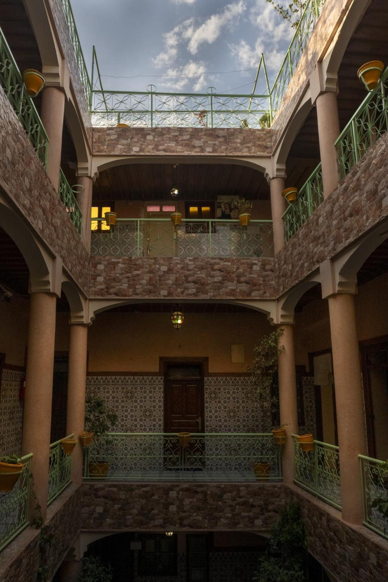 Hotel Imouzzer Марракеш Экстерьер фото